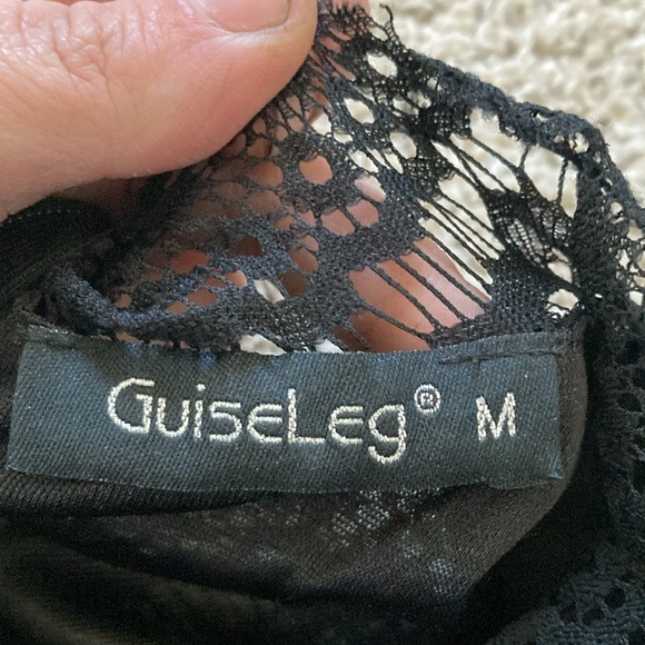 Girls black lace dress size medium or 8/ girl’s Christmas dress holiday dress! - Picture 3 of 4